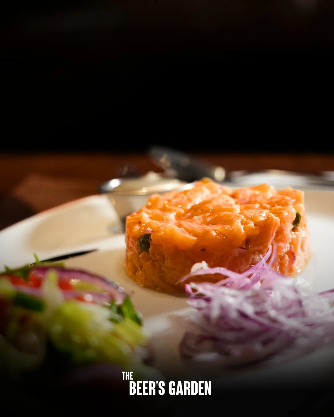 The Beer’s Garden : tartare de saumon dressé à l’assiette
